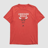 Adidas - Chicago Bulls 2000s T-shirt - Red Vintage