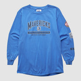 Vintage - Dallas Mavericks CSA 2000s Long Sleeve T-shirt - Blue Vintage