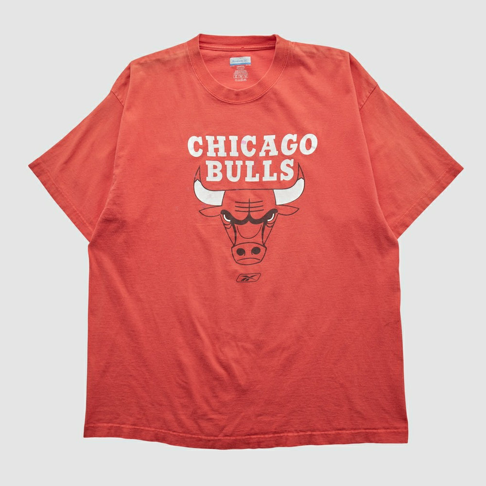 Vintage - Chicago Bulls Reebok 2000s T-shirt - Red Vintage