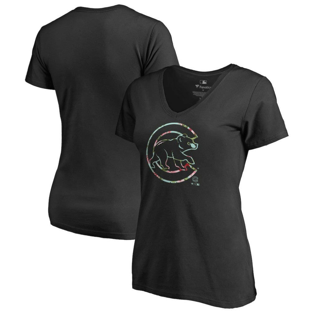 Chicago Cubs Women's Lovely V-Neck T-Shirt Lifestyle