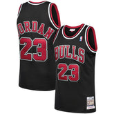 Mitchell & Ness - Michael Jordan Chicago Bulls 1997/98 Hardwood Classics Authentic Jersey - Black
