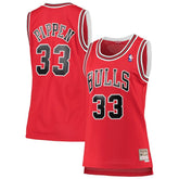 Mitchell & Ness - Scottie Pippen Chicago Bulls Women's 1997/98 Hardwood Classics Swingman Jersey - Red