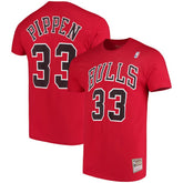 Mitchell & Ness - Scottie Pippen Chicago Bulls Hardwood Classics Name & Number Player T-Shirt - Red