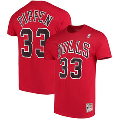 Mitchell & Ness - Scottie Pippen Chicago Bulls Hardwood Classics Name & Number Player T-Shirt - Red