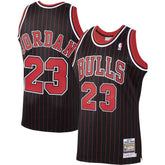 Mitchell & Ness - Michael Jordan Chicago Bulls 1995/96 Hardwood Classics Authentic Jersey - Black