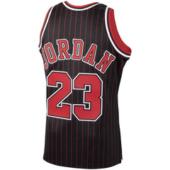 Mitchell & Ness - Michael Jordan Chicago Bulls 1995/96 Hardwood Classics Authentic Jersey - Black