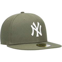 New York Yankees New Era White Logo 59FIFTY Fitted Hat Lifestyle