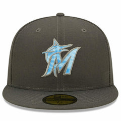 Miami Marlins New Era 2022 Father's Day On-Field 59FIFTY Fitted Hat Lifestyle