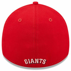 San Francisco Giants New Era 2022 4th of July 39THIRTY Flex Hat Lifestyle