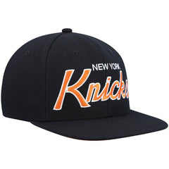Mitchell & Ness - New York Knicks Hardwood Classics Script 2.0 Snapback Hat - Black
