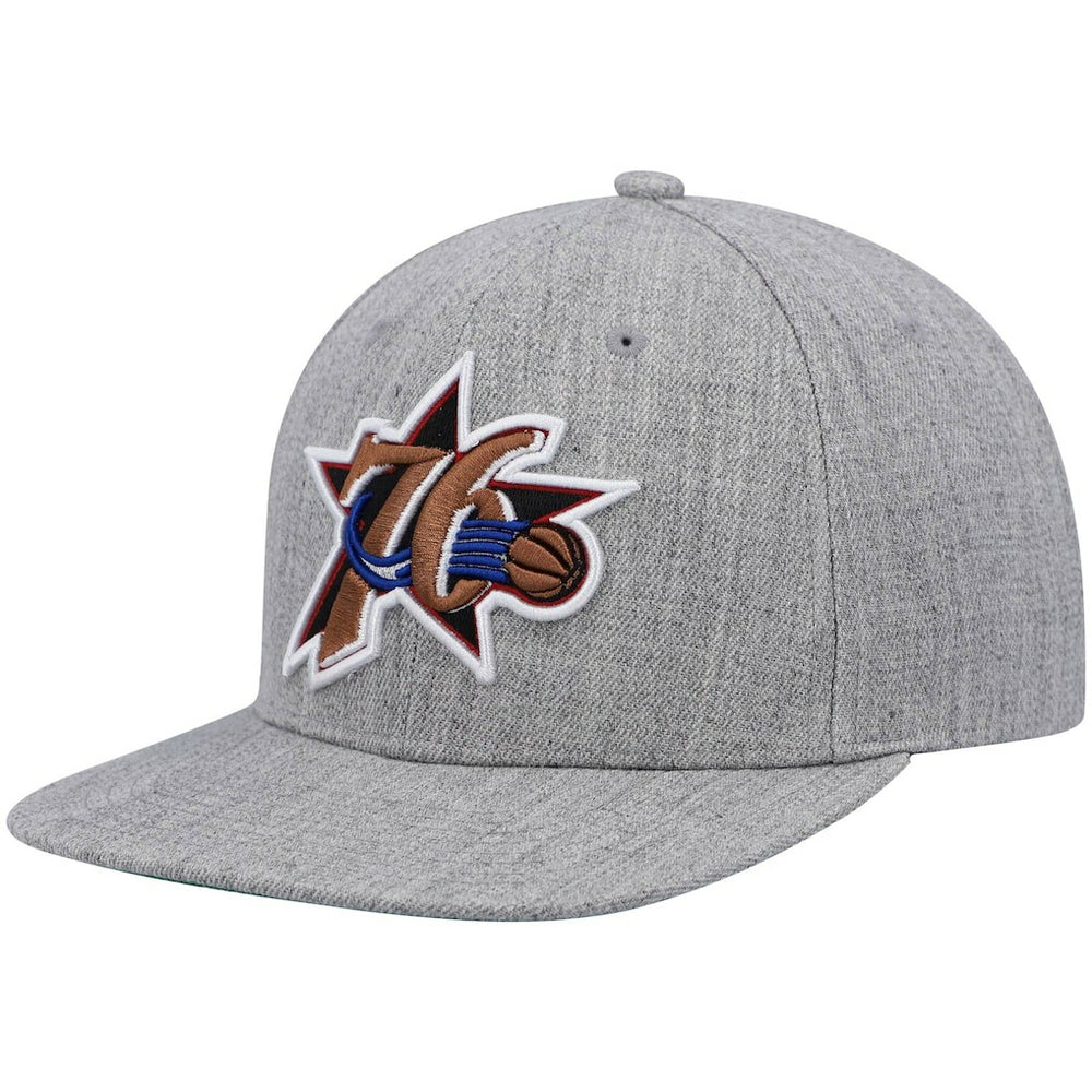 Mitchell & Ness - Philadelphia 76ers Hardwood Classics Team 2.0 Snapback Hat - Heathered Gray
