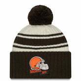 Cleveland Browns New Era Youth 2022 Sideline Sport Cuffed Pom Knit Hat Cream/Brown - NFL