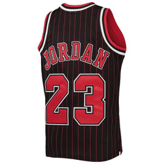 Mitchell & Ness - Michael Jordan Chicago Bulls Youth 1996-97 Hardwood Classics Authentic Jersey - Black/Red