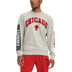 NBA - Chicago Bulls Tommy Jeans James Patch Pullover Sweatshirt - Gray