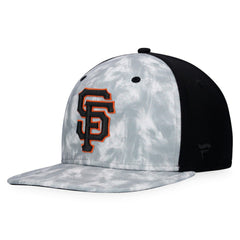San Francisco Giants Majestic Smoke Dye Snapback Hat Lifestyle
