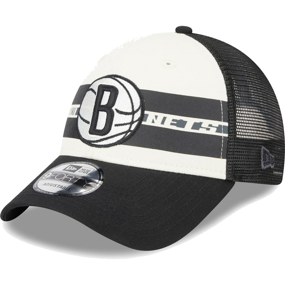 New Era - Brooklyn Nets Stripes 9FORTY Trucker Snapback Hat - Black