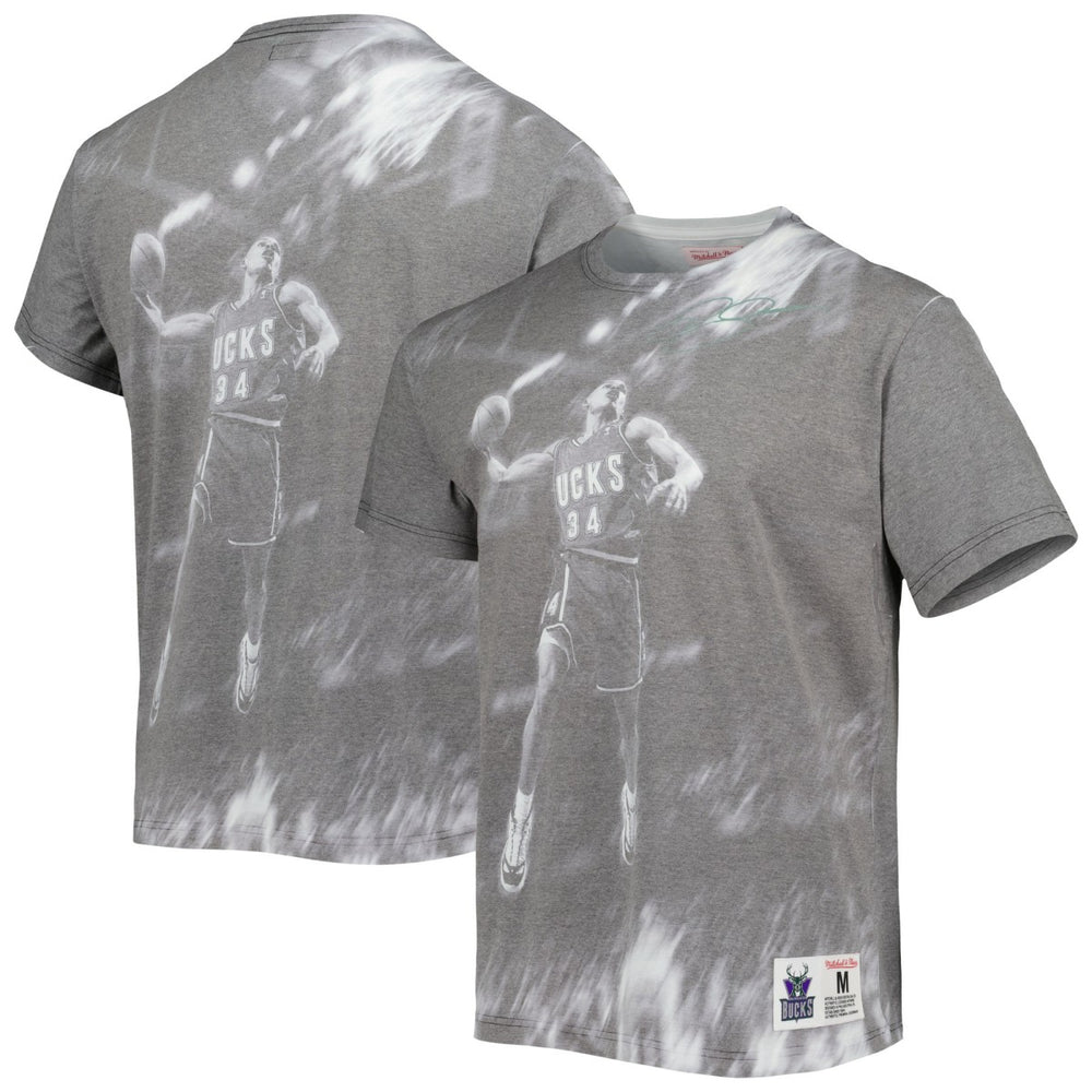 Mitchell & Ness - Ray Allen Milwaukee Bucks Above The Rim T-Shirt - Gray