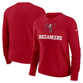 Tampa Bay Buccaneers Women's Modest Crop Performance Long Sleeve T-Shirt Red - Nike