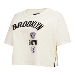 NBA - Brooklyn Nets Pro Standard Women's Retro Classic Cropped Boxy T-Shirt - Cream