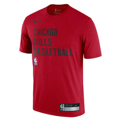 Nike - Chicago Bulls 2023/24 Sideline Legend Performance Practice T-Shirt - Red