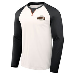 San Francisco Giants Darius Rucker Collection by Fanatics Team Color Raglan T-Shirt Lifestyle