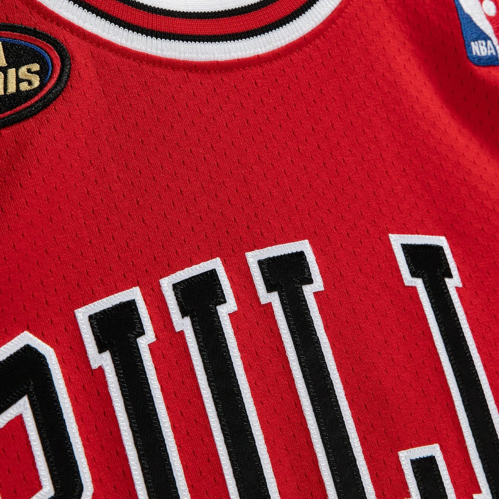 Mitchell & Ness - Chicago Bulls Authentic Jersey Road Finals Michael Jordan 1997-98