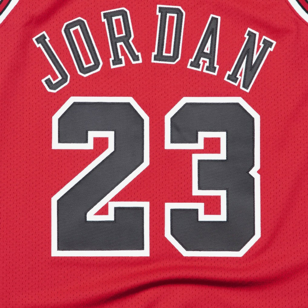 Chicago Bulls Authentic Jersey Road Finals Michael Jordan 1997-98 | NBA Jerseys