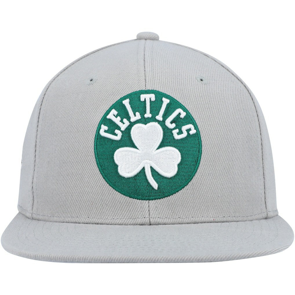 Mitchell & Ness - Boston Celtics Side Core 2.0 Snapback Hat - Gray