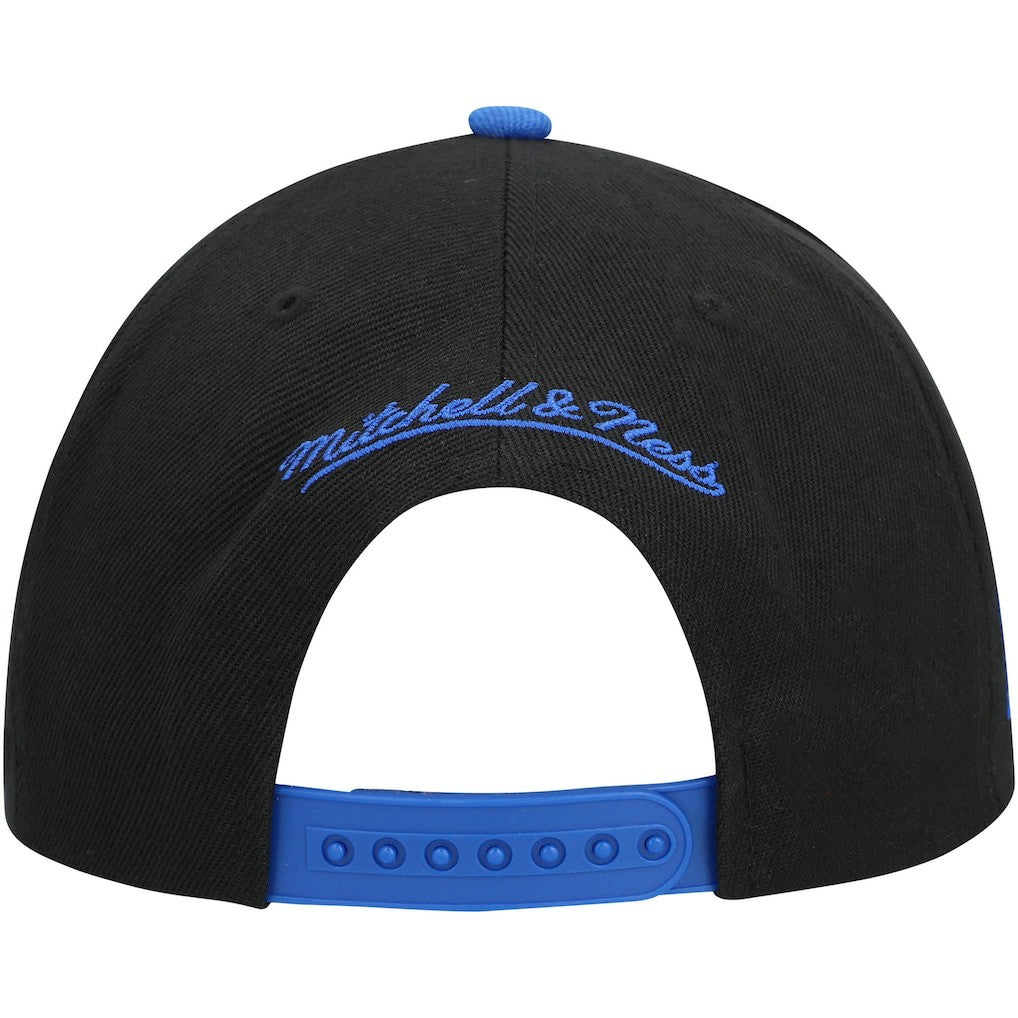 Mitchell & Ness - Dallas Mavericks Side Core 2.0 Snapback Hat - Black/Royal
