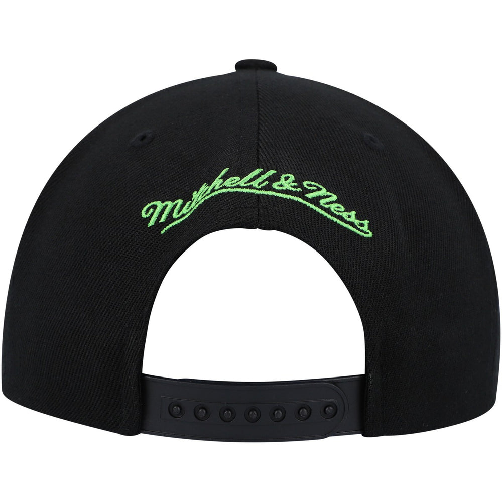 Mitchell & Ness - Minnesota Timberwolves Side Core 2.0 Snapback Hat - Black
