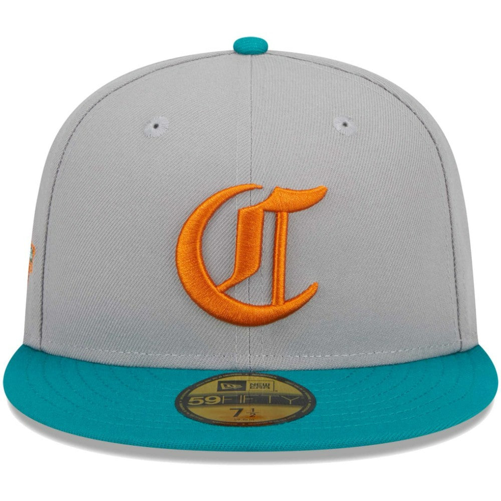 Cincinnati Reds New Era  59FIFTY Fitted Hat Lifestyle