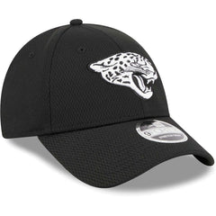 Jacksonville Jaguars New Era Main B-Dub 9FORTY Adjustable Hat Black - NFL
