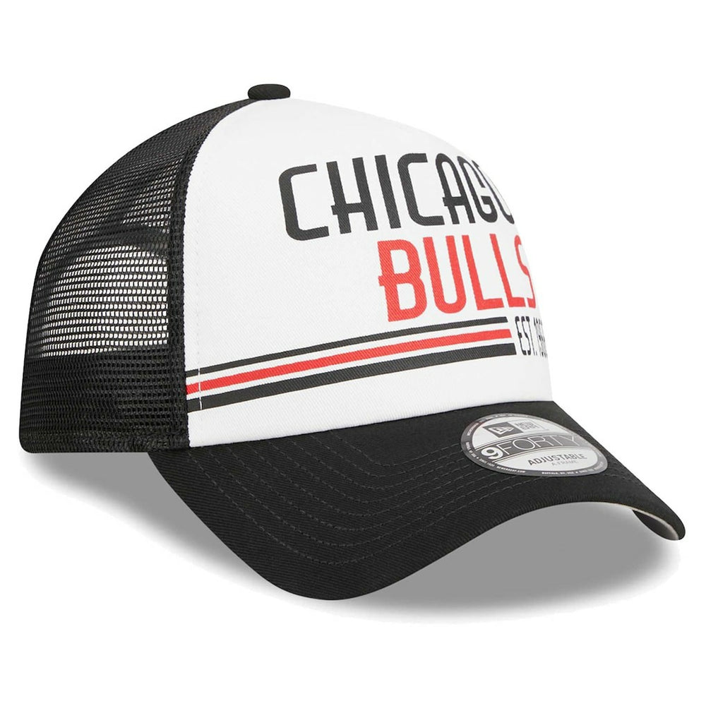 New Era - Chicago Bulls Lift Pass Foam Front Trucker 9FORTY Adjustable Hat - White