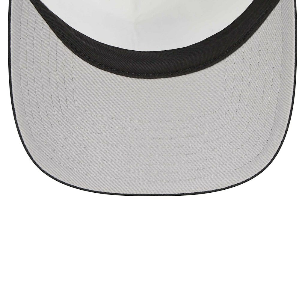 New Era - Chicago Bulls Lift Pass Foam Front Trucker 9FORTY Adjustable Hat - White