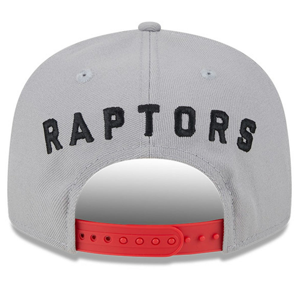 New Era - Toronto Raptors Chenille Band 9FIFTY Snapback Hat - Gray
