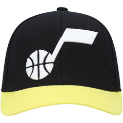 Mitchell & Ness - Utah Jazz MVP Team Two-Tone 2.0 Stretch-Snapback Hat - Black/Gold
