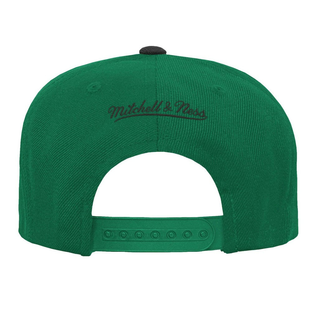 Mitchell & Ness - Boston Celtics Youth Two-Tone Snapback Hat - Kelly Green/Black
