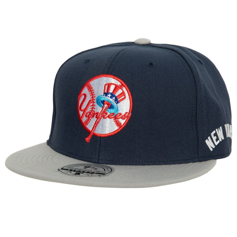 New York Yankees Mitchell & Ness Bases Loaded Fitted Hat Online