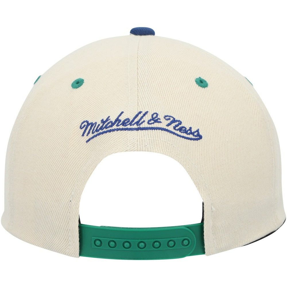 Mitchell & Ness - Dallas Mavericks Hardwood Classics Pop Snapback Hat - Cream