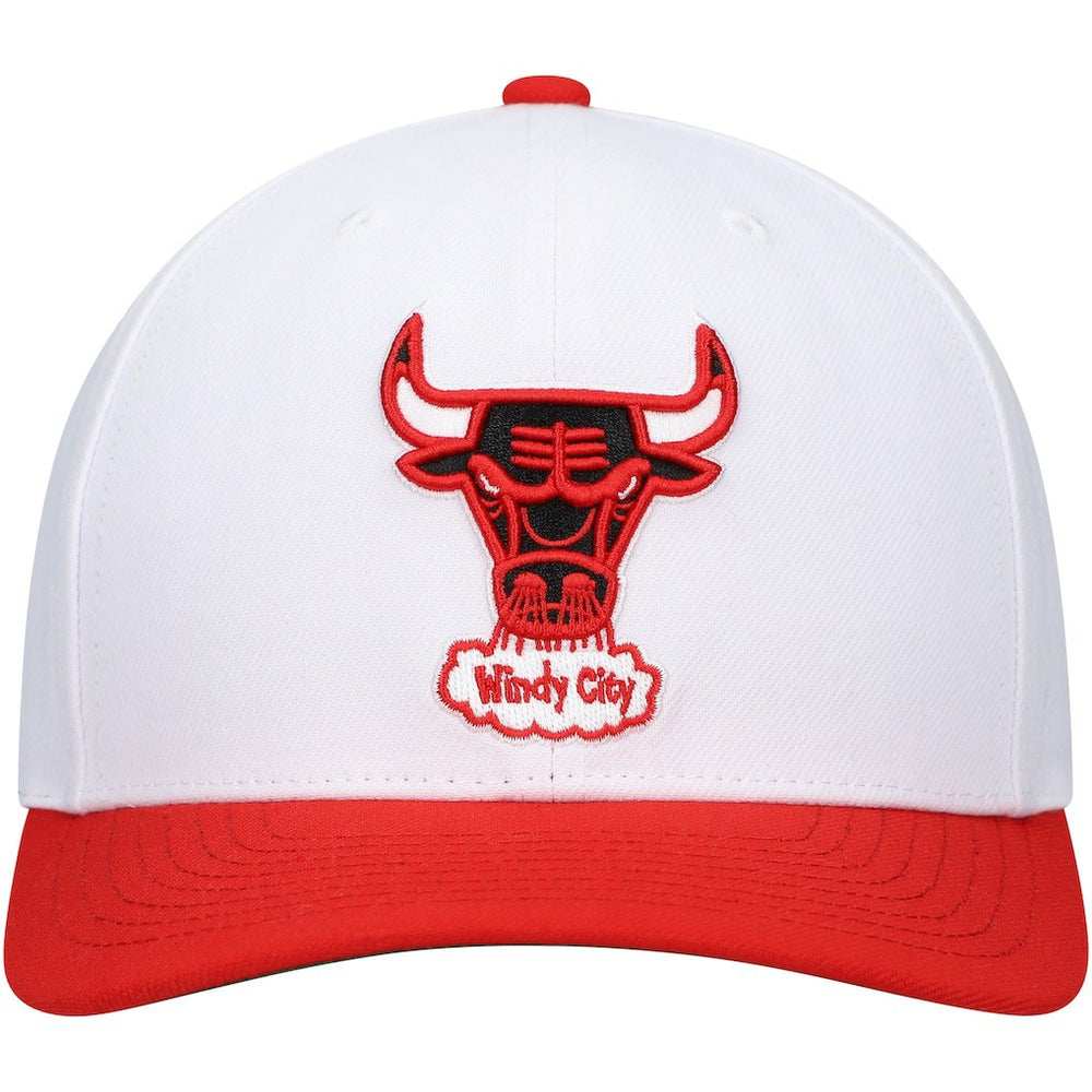 Mitchell & Ness - Chicago Bulls Hardwood Classics Core 2-Tone 2.0 Pro Snapback Hat - White/Red