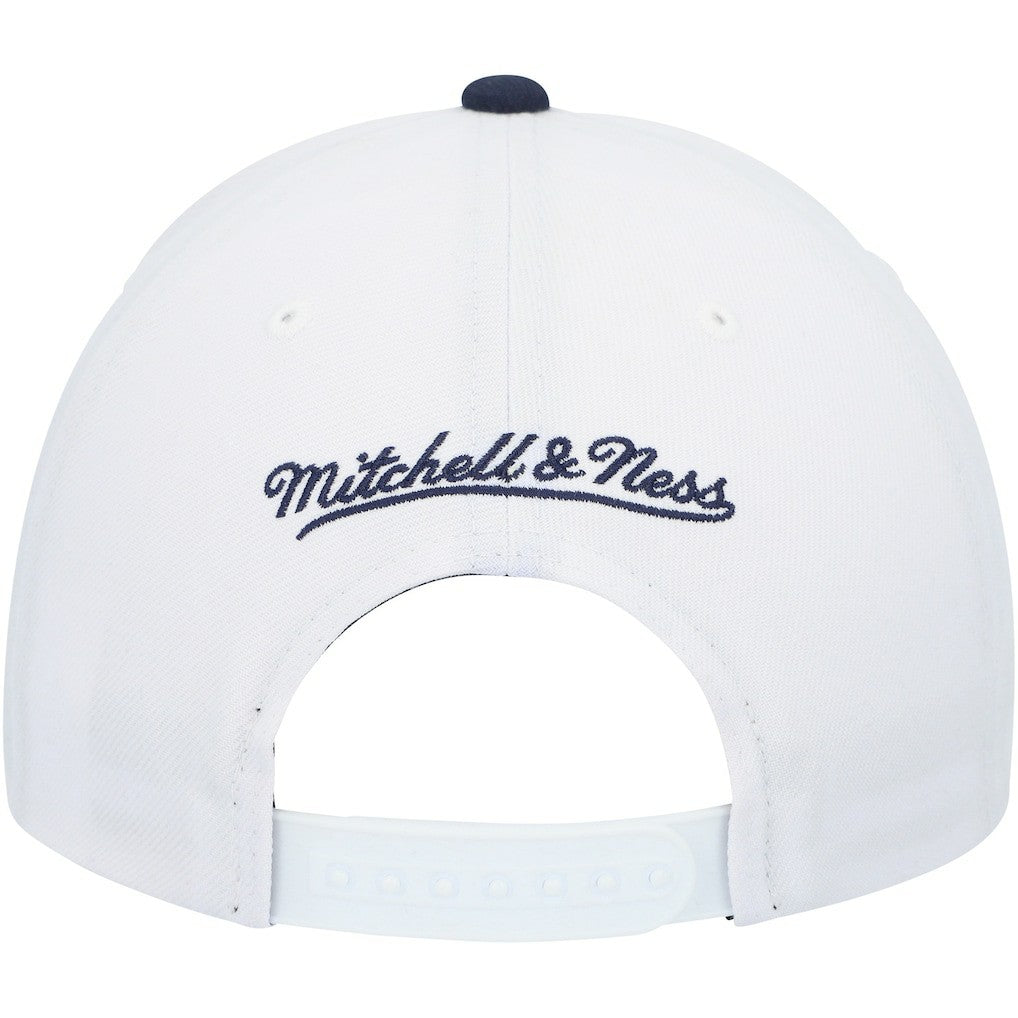 Mitchell & Ness - Dallas Mavericks Hardwood Classics Core 2-Tone 2.0 Pro Snapback Hat - White/Navy