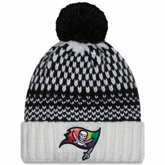 Tampa Bay Buccaneers New Era Women's 2023 NFL Crucial Catch Cuffed Pom Knit Hat Black/White - NFL