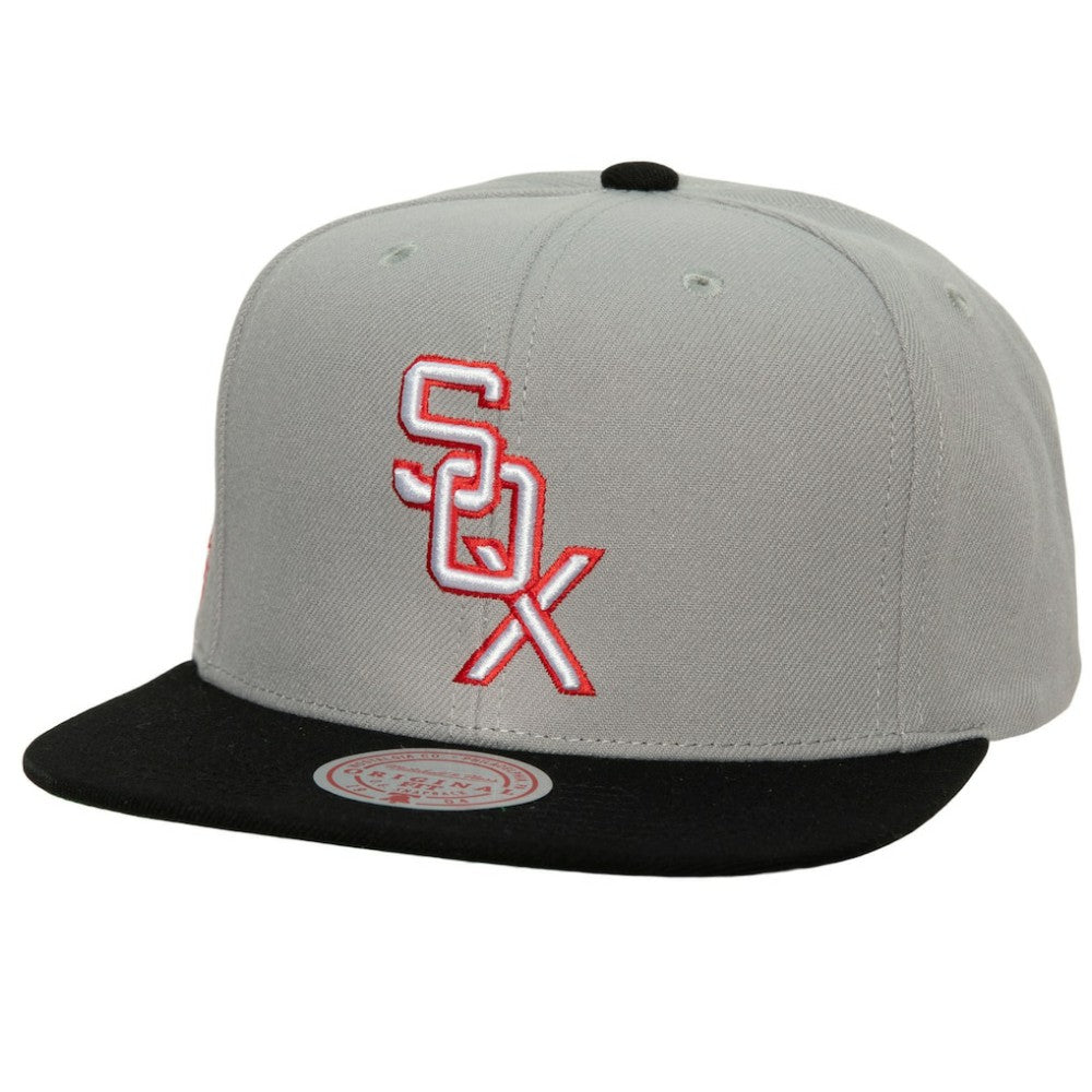 Chicago White Sox Mitchell & Ness Cooperstown Collection Away Snapback Hat On Sale