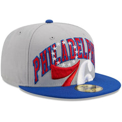 New Era - Philadelphia 76ers Tip-Off Two-Tone 59FIFTY Fitted Hat - Gray/Royal