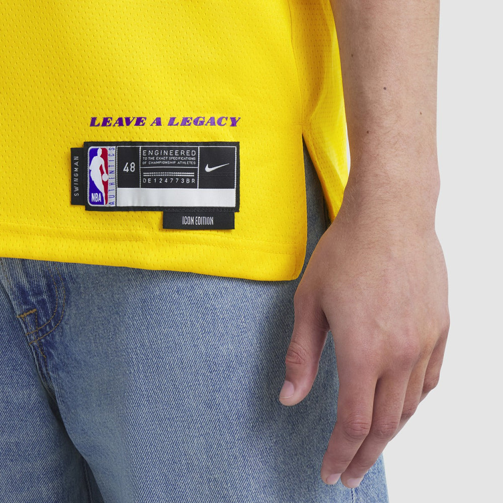 Nike - LeBron James Los Angeles Lakers Unisex Swingman Jersey - Icon Edition - Gold