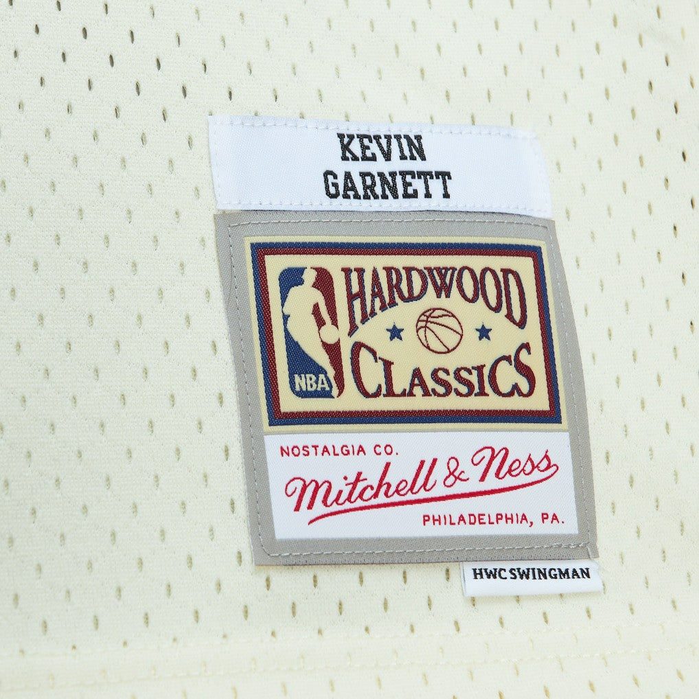 Mitchell & Ness - Kevin Garnett Minnesota Timberwolves Chainstitch Swingman Jersey - Cream