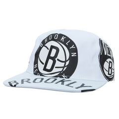 Mitchell & Ness - Brooklyn Nets Hardwood Classics In Your Face Deadstock Snapback Hat - White