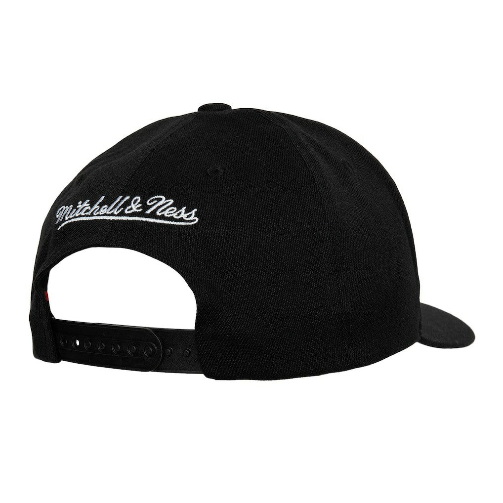 Mitchell & Ness - Brooklyn Nets MVP Team Script 2.0 Stretch-Snapback Hat - Black