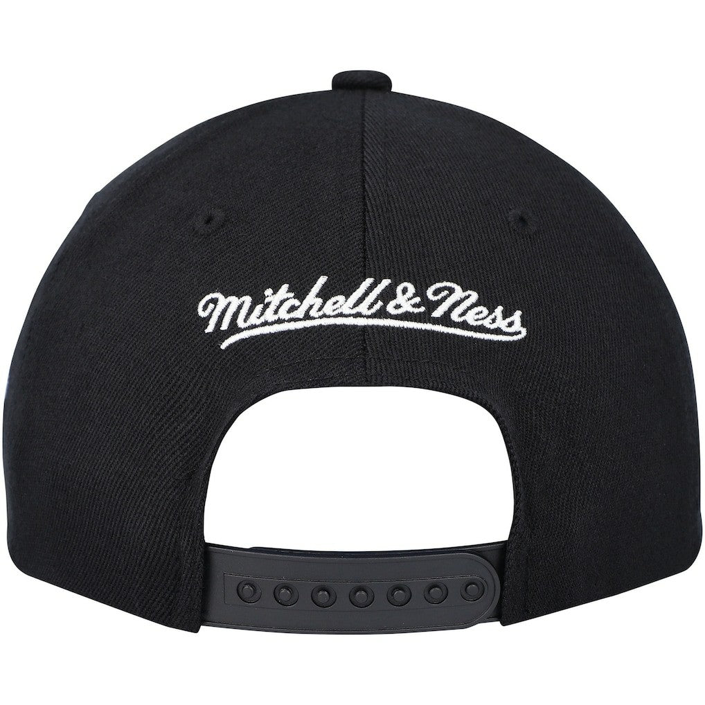 Mitchell & Ness - Philadelphia 76ers MVP Team Script 2.0 Stretch-Snapback Hat - Black