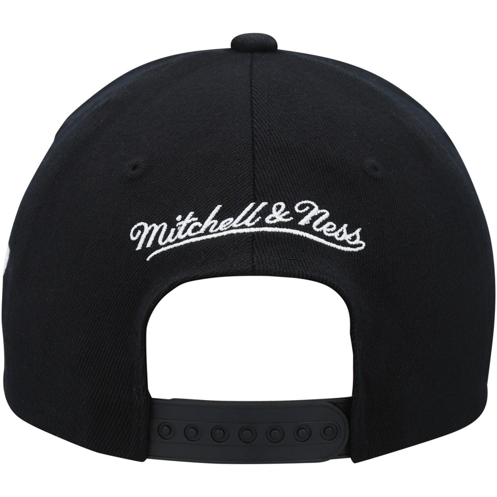 Mitchell & Ness - Utah Jazz MVP Team Script 2.0 Stretch Snapback Hat - Black